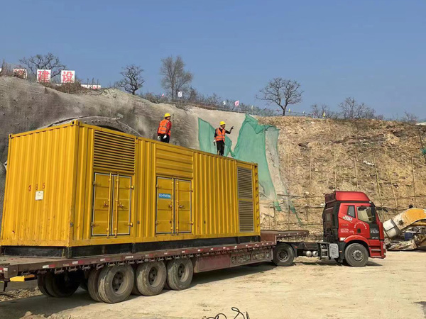 新邱发电机租赁如何根据测试结果判断机油泵的工作状态是否正常?