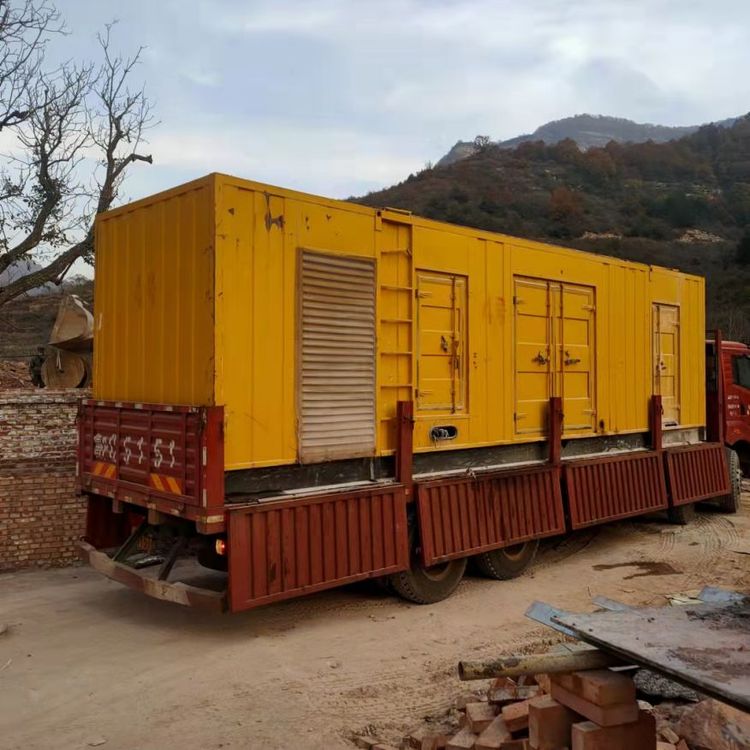 新邱200kW 发电机组在带电阻性负载时，输出功率会受到哪些因素的影响？